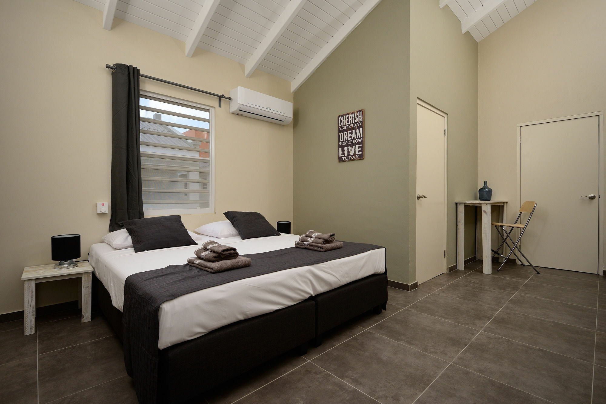 All Seasons Apartments Kralendijk na wyspie Bonaire Zewnętrze zdjęcie
