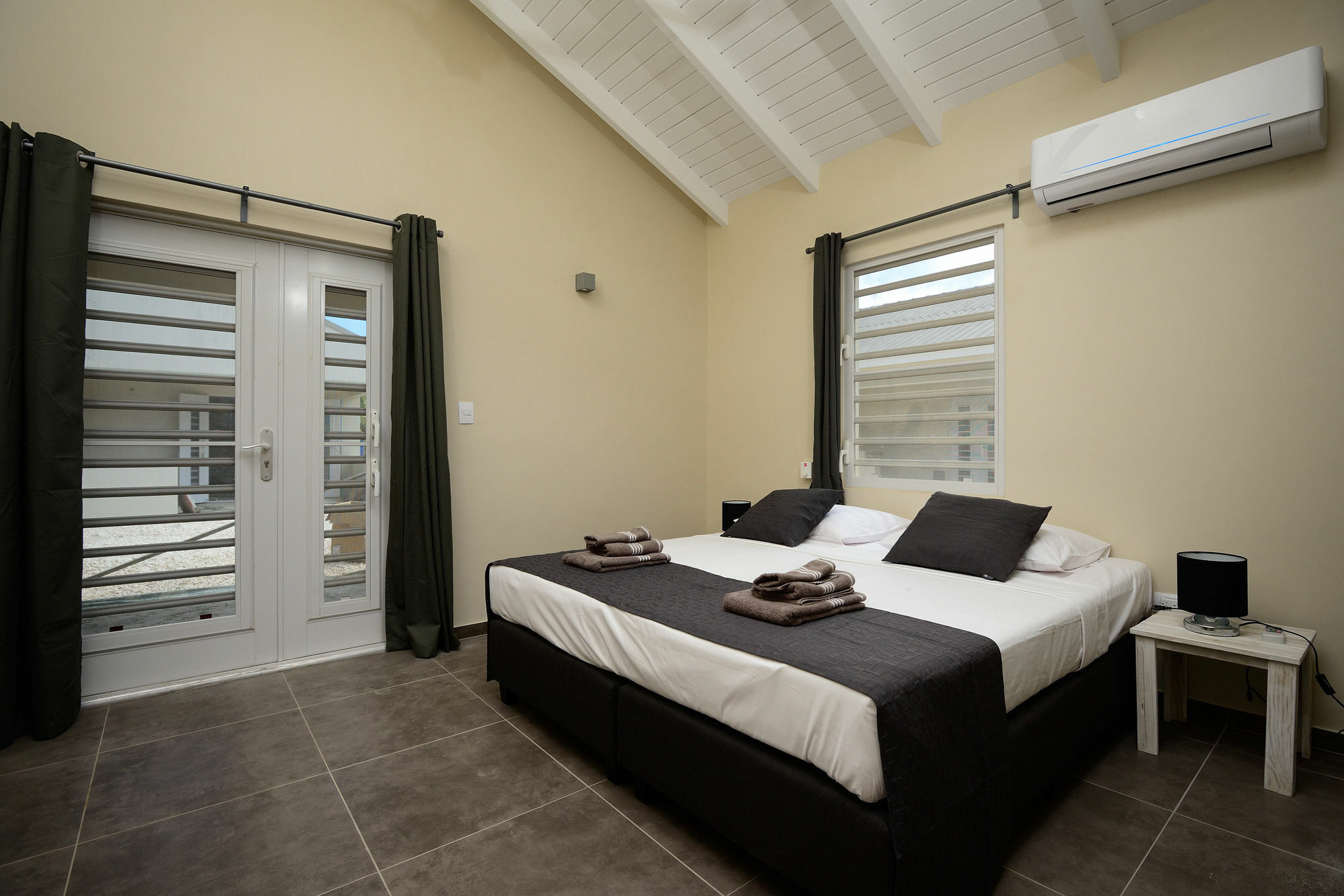 All Seasons Apartments Kralendijk na wyspie Bonaire Zewnętrze zdjęcie